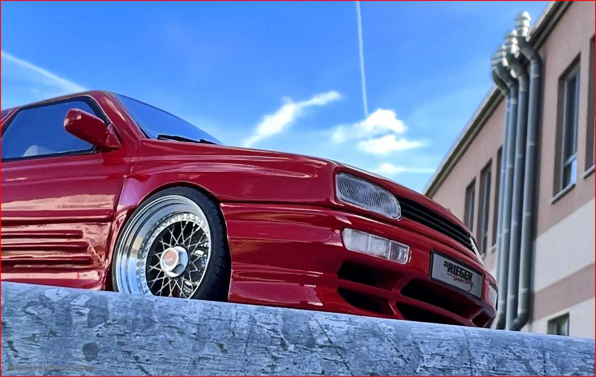 1:18 VW Golf 3 MK3 VR6 Syncro RIEGER GTO RED EDITION inkl VITRINE